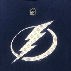 NHL Tampa Bay Lightning KUCHEROV 86 Jersey T-Shirt Reebok‎ Men's Size Large